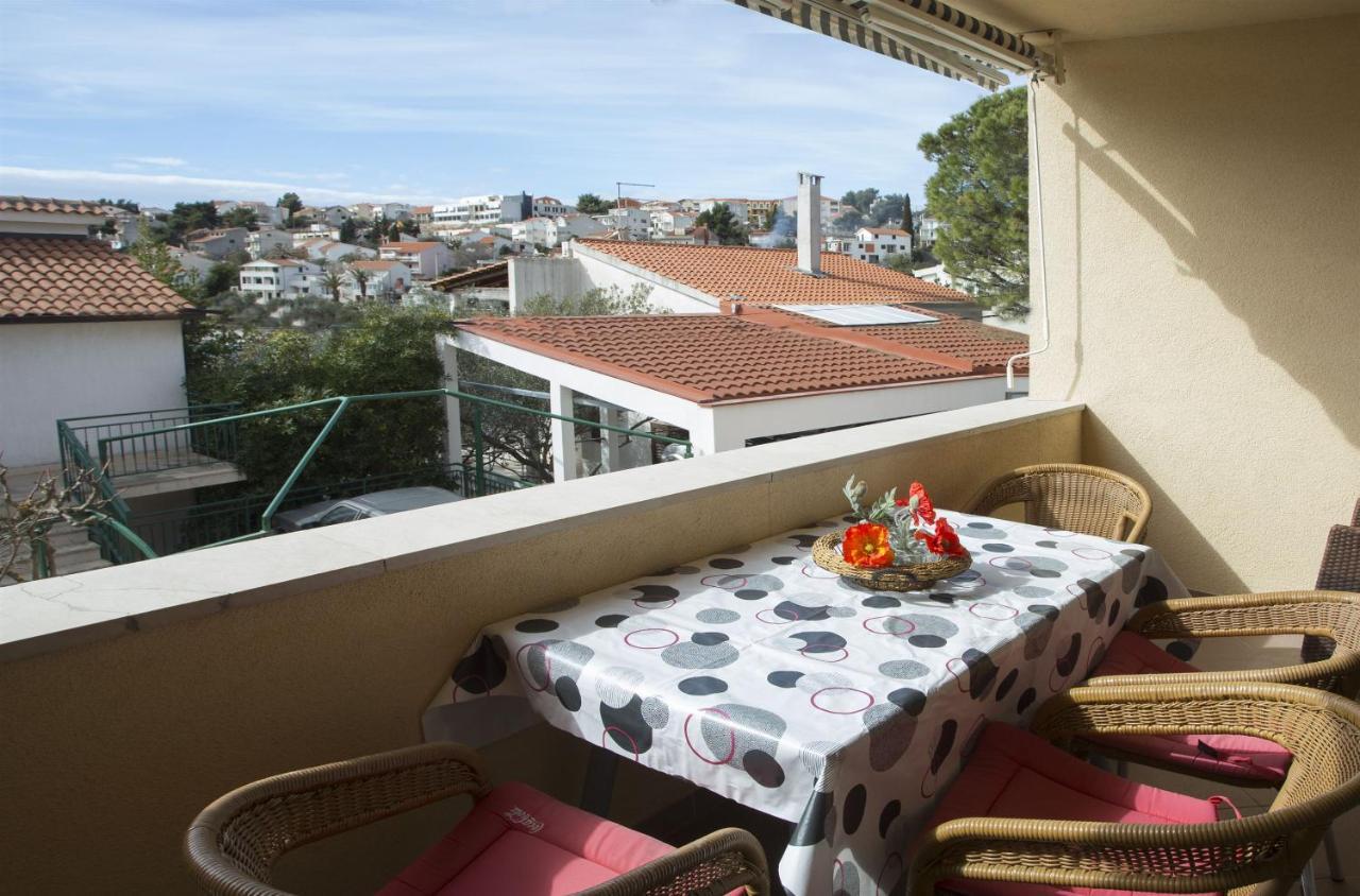 Apartments Gudelj Trogir Exterior photo